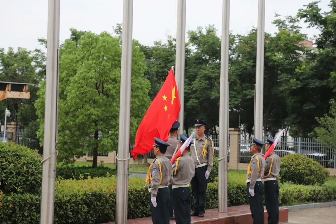 家电白色塑料变黄怎么办_家电白电指什么_白家电